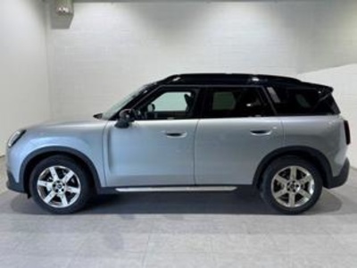 MINI MINI Countryman D 120 kW (163 CV) 86545193 en Barcelona MINI MINI Countryman D 120 kW (163 CV) 86545193 en Barcelona