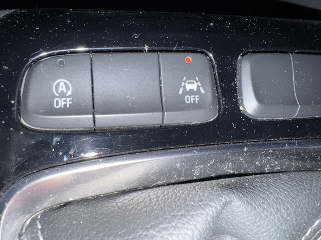 OpelCorsa 1.5D DT S&S Elegance 75 kW (102 CV) Vehículo usado en Barcelona - 17