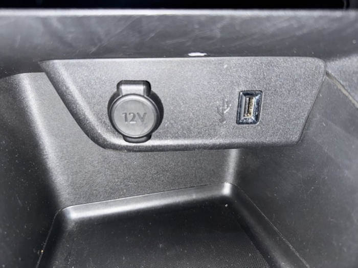 OpelCorsa 1.5D DT S&S Elegance 75 kW (102 CV) Vehículo usado en Barcelona - 18 OpelCorsa 1.5D DT S&S Elegance 75 kW (102 CV) Vehículo usado en Barcelona - 18