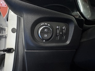 Opel Corsa 1.5D DT S&S Elegance 75 kW (102 CV) Opel Corsa 1.5D DT S&S Elegance 75 kW (102 CV)