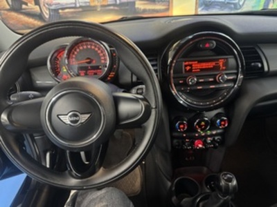 MINI MINI 3 Puertas Cooper D 85 kW (116 CV) MINI MINI 3 Puertas Cooper D 85 kW (116 CV)