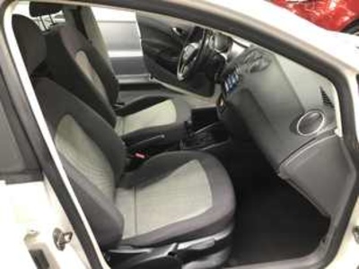 SEAT Ibiza 1.6 TDI DPF Style 77 kW (105 CV) SEAT Ibiza 1.6 TDI DPF Style 77 kW (105 CV)