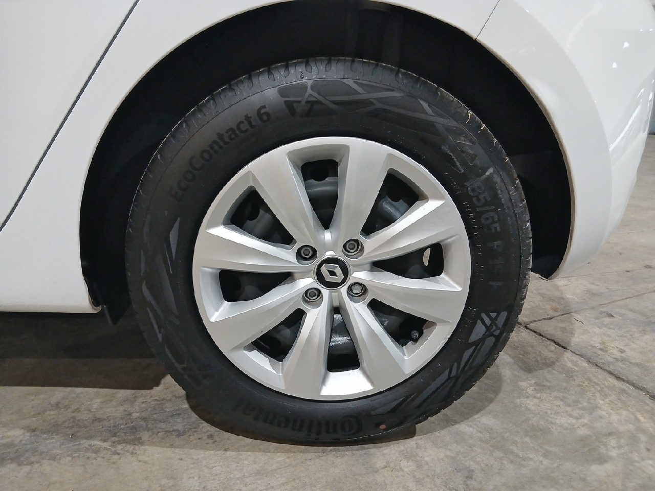 Renault Clio Life SCe 48 kW (65 CV) - 10