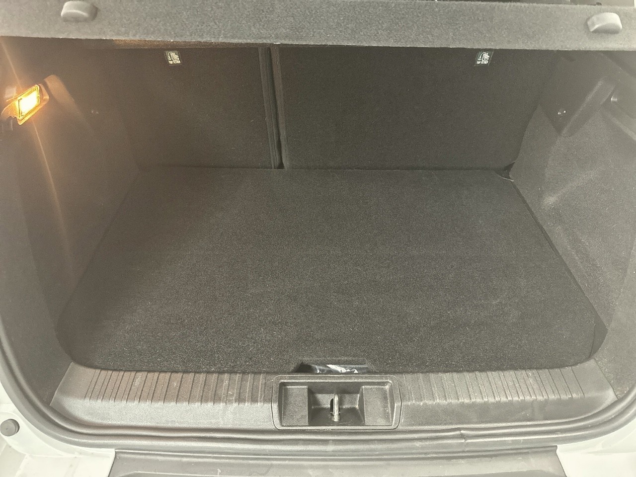 Renault Captur Zen E-TECH Híbrido enchufable 118 kW (160 CV) - 12