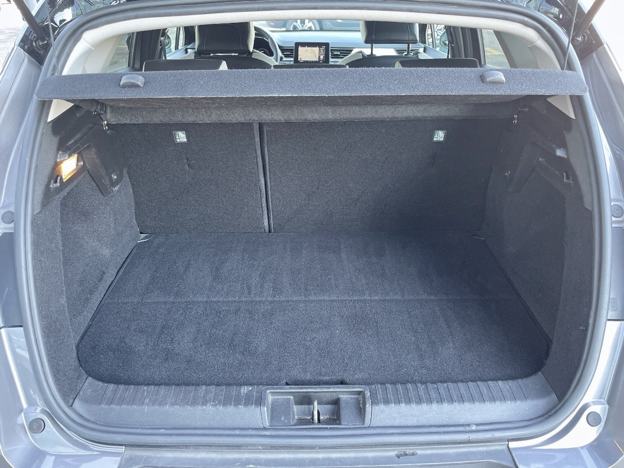 Renault Captur Zen E-TECH Híbrido enchufable 118 kW (160 CV) - 12