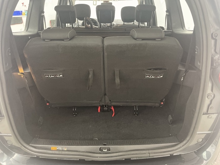 Dacia Lodgy Stepway Comfort dCi 85 kW (115 CV) - 13 Dacia Lodgy Stepway Comfort dCi 85 kW (115 CV) - 13