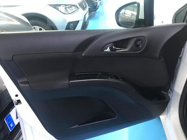 OpelMeriva 1.6 CDTi S&S Ecoflex Excellence 81 kW (110 CV) Vehículo usado en Barcelona - 8