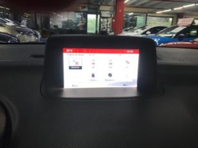 Opel Meriva 1.6 CDTi S&S Ecoflex Excellence 81 kW (110 CV) Opel Meriva 1.6 CDTi S&S Ecoflex Excellence 81 kW (110 CV)