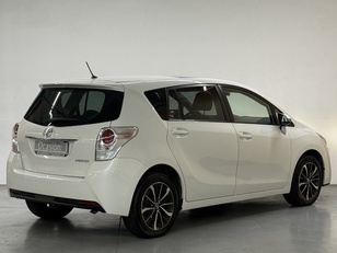 Toyota Verso 130 Advance 97 kW (132 CV) Toyota Verso 130 Advance 97 kW (132 CV)