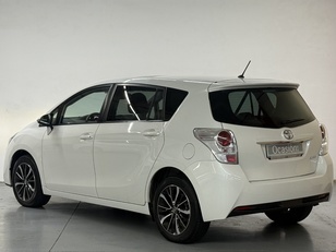 Toyota Verso 130 Advance 97 kW (132 CV) Toyota Verso 130 Advance 97 kW (132 CV)