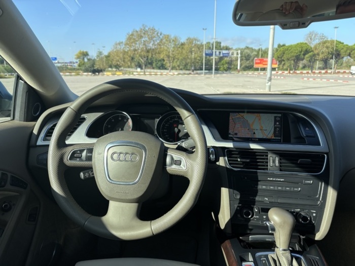 AudiA5 Coupe 3.2 FSI quattro 195 kW (265 CV) tiptronic Vehículo usado en Barcelona - 14 AudiA5 Coupe 3.2 FSI quattro 195 kW (265 CV) tiptronic Vehículo usado en Barcelona - 14