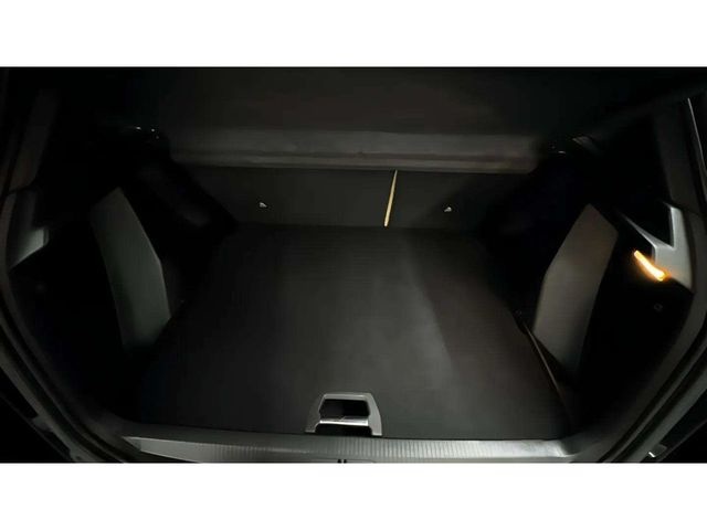 Peugeot2008 PureTech 100 S&S Active 75 kW (100 CV) Vehículo usado en Barcelona - 17