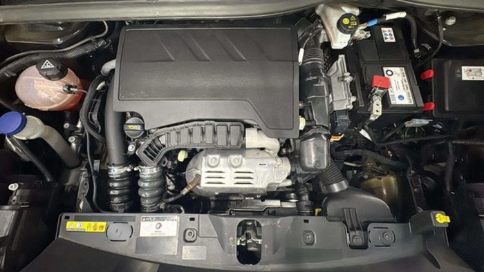 Peugeot2008 PureTech 100 S&S Active 75 kW (100 CV) Vehículo usado en Barcelona - 18 Peugeot2008 PureTech 100 S&S Active 75 kW (100 CV) Vehículo usado en Barcelona - 18