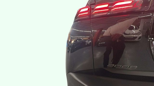 Peugeot2008 PureTech 100 S&S Active 75 kW (100 CV) Vehículo usado en Barcelona - 20