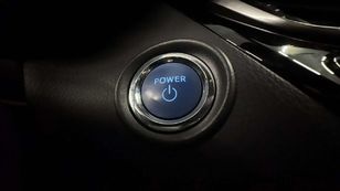 Toyota C-HR 1.8 125H Advance 90 kW (122 CV)