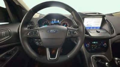 Ford Kuga 1.5 EcoBoost Trend 4x2 88 kW (120 CV) Ford Kuga 1.5 EcoBoost Trend 4x2 88 kW (120 CV)