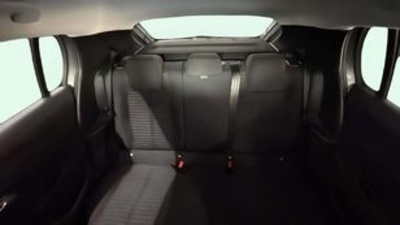 Peugeot 208 BlueHDi 100 Active 75 kW (100 CV) Peugeot 208 BlueHDi 100 Active 75 kW (100 CV)