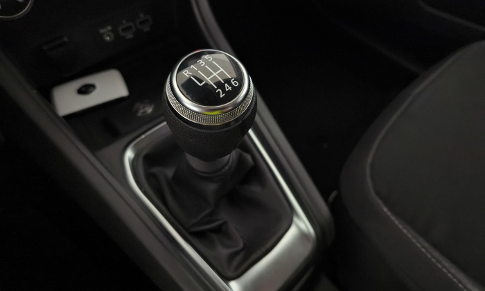 Renault Captur Intens TCe 66 kW (90 CV) - 24 Renault Captur Intens TCe 66 kW (90 CV) - 24