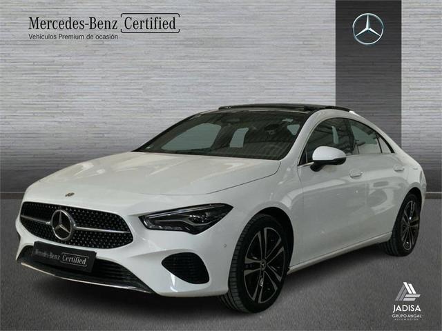 Mercedes-BenzCLA 180 100 kW (136 CV)