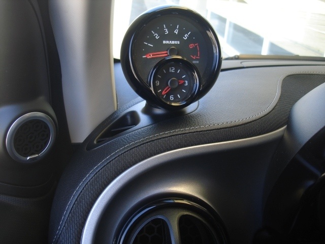 SmartForFour Brabus 80 kW (109 CV) Vehículo usado en Barcelona - 30