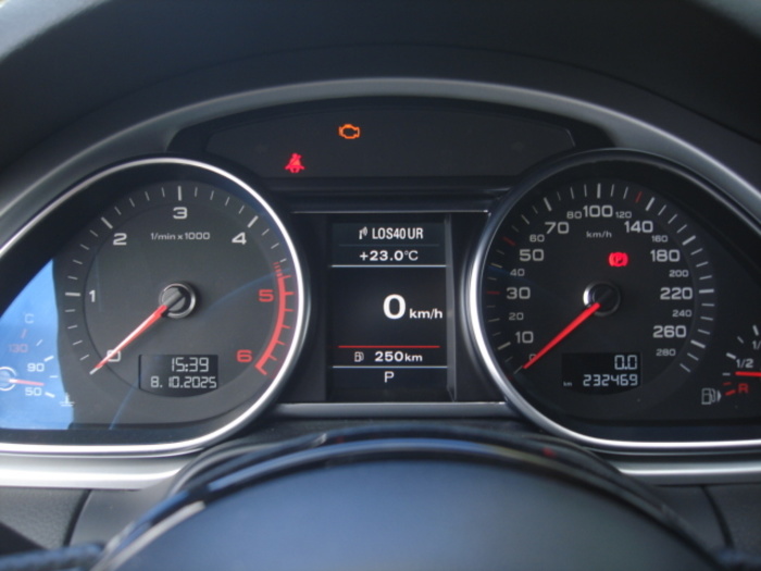 AudiQ7 Ambition 3.0 TDI CD quattro 180 kW (245 CV) tiptronic Vehículo usado en Barcelona - 14 AudiQ7 Ambition 3.0 TDI CD quattro 180 kW (245 CV) tiptronic Vehículo usado en Barcelona - 14