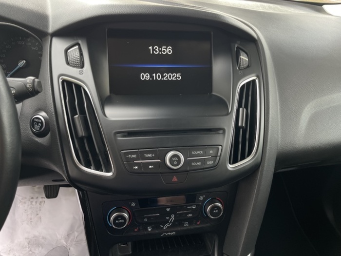 FordFocus 1.6 TDCI Titanium 84 kW (115 CV) Vehículo usado en Barcelona - 14 FordFocus 1.6 TDCI Titanium 84 kW (115 CV) Vehículo usado en Barcelona - 14