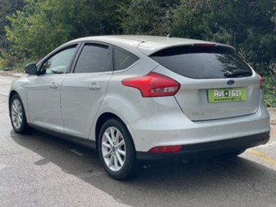 Ford Focus 1.6 TDCI Titanium 84 kW (115 CV) Ford Focus 1.6 TDCI Titanium 84 kW (115 CV)