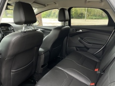 Ford Focus 1.6 TDCI Titanium 84 kW (115 CV) Ford Focus 1.6 TDCI Titanium 84 kW (115 CV)