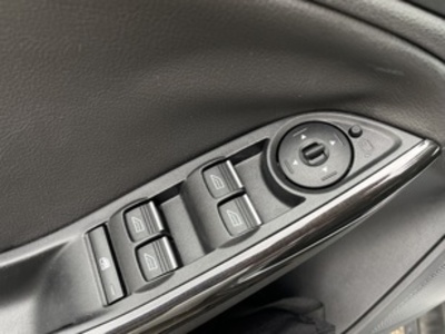 Ford Focus 1.6 TDCI Titanium 84 kW (115 CV) Ford Focus 1.6 TDCI Titanium 84 kW (115 CV)