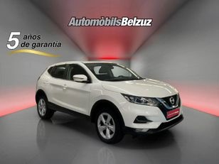Nissan Qashqai DIG-T 140 mHEV Acenta 4x2 103 kW (140 CV) Nissan Qashqai DIG-T 140 mHEV Acenta 4x2 103 kW (140 CV)