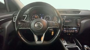 Nissan Qashqai DIG-T 140 mHEV Acenta 4x2 103 kW (140 CV) Nissan Qashqai DIG-T 140 mHEV Acenta 4x2 103 kW (140 CV)