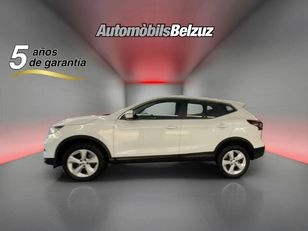 Nissan Qashqai DIG-T 140 mHEV Acenta 4x2 103 kW (140 CV) Nissan Qashqai DIG-T 140 mHEV Acenta 4x2 103 kW (140 CV)
