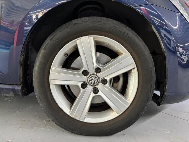 VolkswagenGolf Advance 1.4 TSI BMT 92 kW (125 CV) Vehículo usado en Barcelona - 9