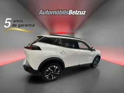 Peugeot 2008 PureTech 130 S&S Allure Pack EAT8 96 kW (130 CV) Peugeot 2008 PureTech 130 S&S Allure Pack EAT8 96 kW (130 CV)