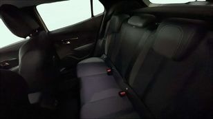 Peugeot 2008 PureTech 130 S&S Allure Pack EAT8 96 kW (130 CV)