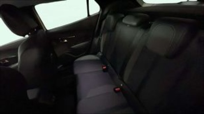 Peugeot 2008 PureTech 130 S&S Allure Pack EAT8 96 kW (130 CV) Peugeot 2008 PureTech 130 S&S Allure Pack EAT8 96 kW (130 CV)