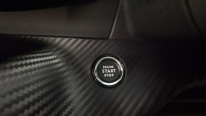 Peugeot2008 PureTech 130 S&S Allure Pack EAT8 96 kW (130 CV) Vehículo usado en Barcelona - 5 Peugeot2008 PureTech 130 S&S Allure Pack EAT8 96 kW (130 CV) Vehículo usado en Barcelona - 5