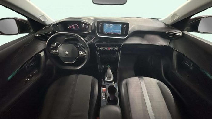 Peugeot2008 PureTech 130 S&S Allure Pack EAT8 96 kW (130 CV) Vehículo usado en Barcelona - 7 Peugeot2008 PureTech 130 S&S Allure Pack EAT8 96 kW (130 CV) Vehículo usado en Barcelona - 7