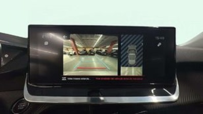Peugeot 2008 PureTech 130 S&S Allure Pack EAT8 96 kW (130 CV) Peugeot 2008 PureTech 130 S&S Allure Pack EAT8 96 kW (130 CV)