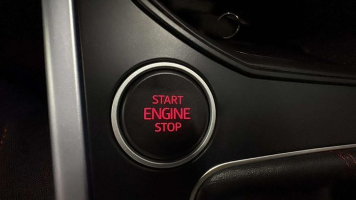 SEATArona 1.0 TSI FR XM 85 kW (115 CV) Vehículo usado en Barcelona - 14 SEATArona 1.0 TSI FR XM 85 kW (115 CV) Vehículo usado en Barcelona - 14