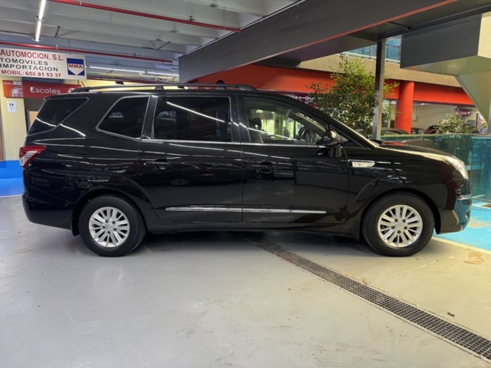 SsangyongRodius D22T Premium 131 kW (178 CV) Vehículo usado en Barcelona - 3 SsangyongRodius D22T Premium 131 kW (178 CV) Vehículo usado en Barcelona - 3