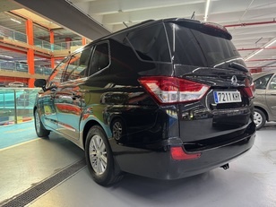 Ssangyong Rodius D22T Premium 131 kW (178 CV)