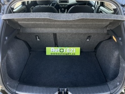 Nissan Micra 1.0 G Acenta 52 kW (71 CV) Nissan Micra 1.0 G Acenta 52 kW (71 CV)