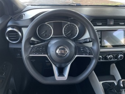 Nissan Micra 1.0 G Acenta 52 kW (71 CV) Nissan Micra 1.0 G Acenta 52 kW (71 CV)