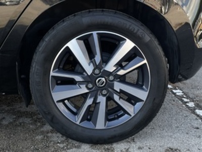 Nissan Micra 1.0 G Acenta 52 kW (71 CV) Nissan Micra 1.0 G Acenta 52 kW (71 CV)