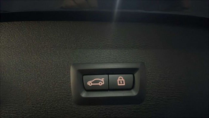 BMWX1 sDrive18i 103 kW (140 CV) Vehículo usado en Barcelona - 22 BMWX1 sDrive18i 103 kW (140 CV) Vehículo usado en Barcelona - 22