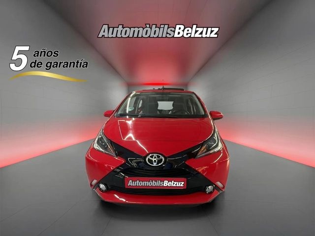 ToyotaAygo 1.0 70 x-play 51 kW (69 CV) Vehículo usado en Barcelona - 2