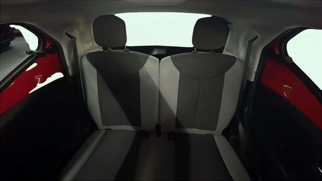 ToyotaAygo 1.0 70 x-play 51 kW (69 CV) Vehículo usado en Barcelona - 9