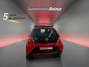 Toyota Aygo 1.0 70 x-play 51 kW (69 CV)