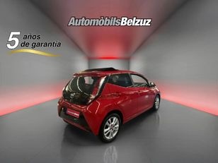 Toyota Aygo 1.0 70 x-play 51 kW (69 CV)